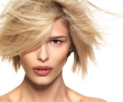 Yasmin Brunet na ação promocional de Axe