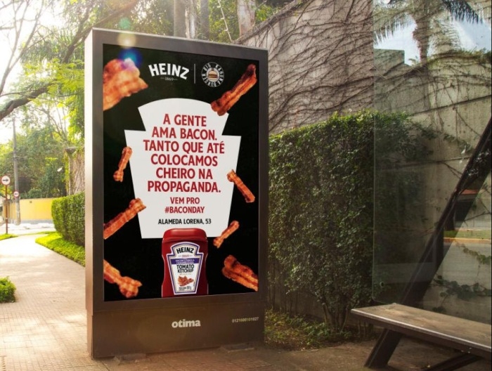 Heinz cria mobiliário urbano com cheiro de bacon Heinz cria mobiliário urbano com cheiro de bacon
