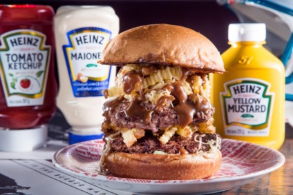 Heinz inova e transforma posts no Instagram em hambúrgueres de verdade