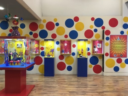 Palhaços invadem o  Museu de Bonecos do Central Plaza Shopping