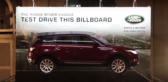 Land Rover cria outdoor para test-drive 
