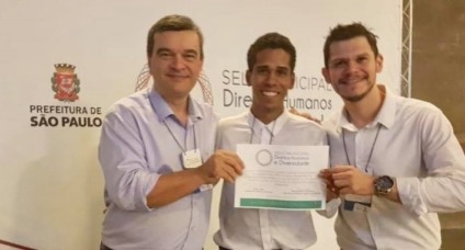 Grupo Bridge recebe Selo Municipal de Direitos Humanos
