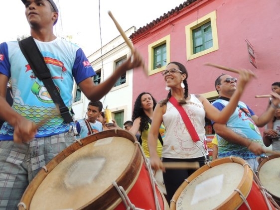 Festa de Momo já toma conta das ladeiras de Olinda