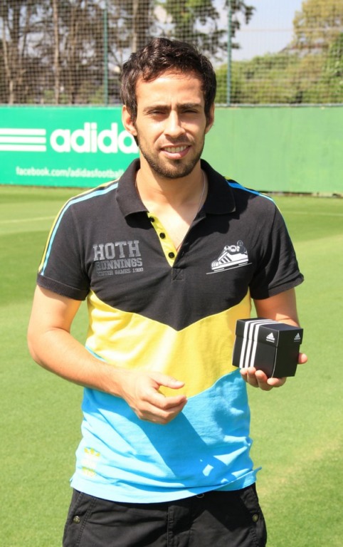 Jogadores do Palmeiras ganham relógios da Adidas