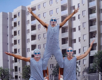 Aqualoucos da Adrenalina divulgam empreendimento