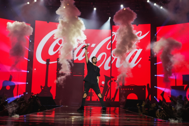 SRCOM realiza show da campanha FanFeat para a Coca-Cola