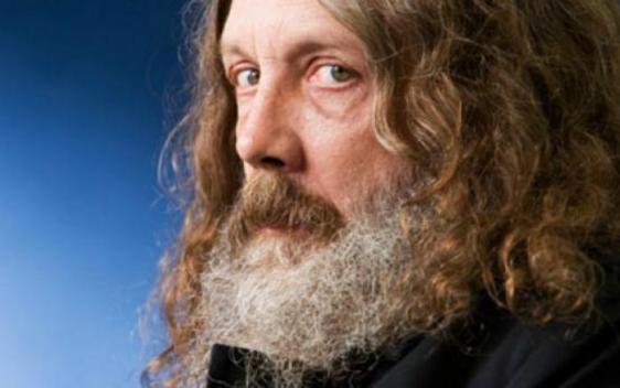 Exposição em Manaus destaca trabalho de Alan Moore