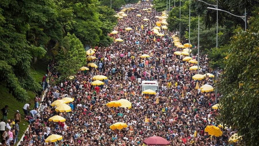 Carnaval de rua de SP com o patrocínio da Ambev; ação segue em 2025