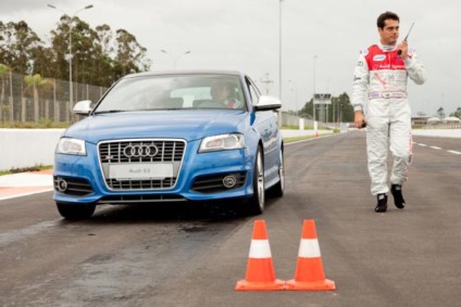Audi com ação de mkt promo em Curitiba