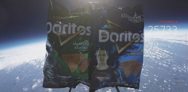 Doritos repete ação do hareburger em lançamento de novo sabor Doritos repete ação do hareburger em lançamento de novo sabor