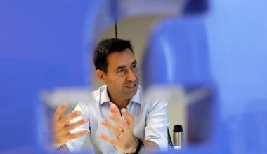 Facebook lança centro de capacitação para jovens de baixa renda