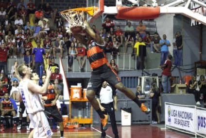 SKY volta a patrocinar basquete do Flamengo