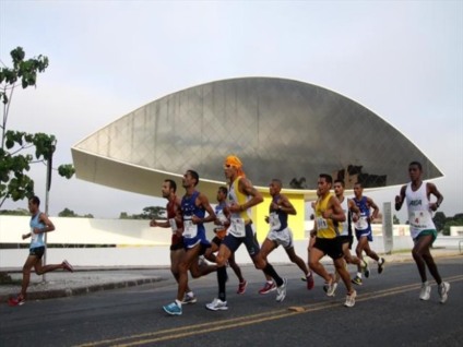 Renault é a patrocinadora oficial da Maratona de Curitiba