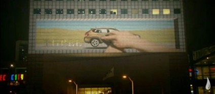 BMW expõe conceito em fachada de prédio