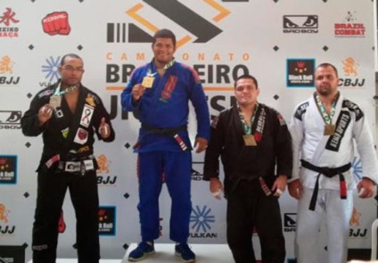Atleta amazonense conquista Ouro no Brasileiro de Jiu-Jitsu