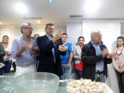 Morya brinda os seus 56 anos de vida