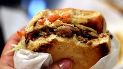 Restaurantes proíbem pessoas de tirar fotos da refeição