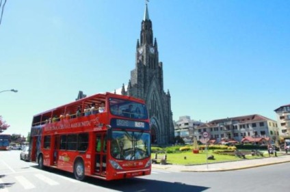 Double-deckers são a nova atração de Gramado e Canela