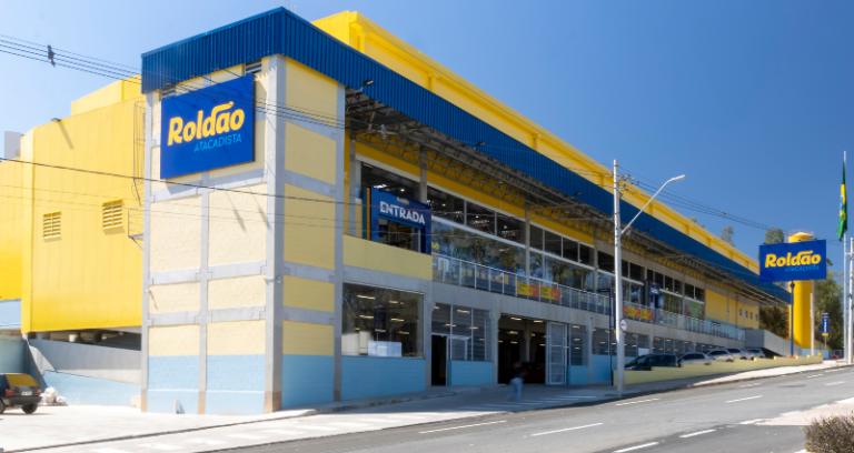 Innova AATB redesenha a marca Roldão Atacadista