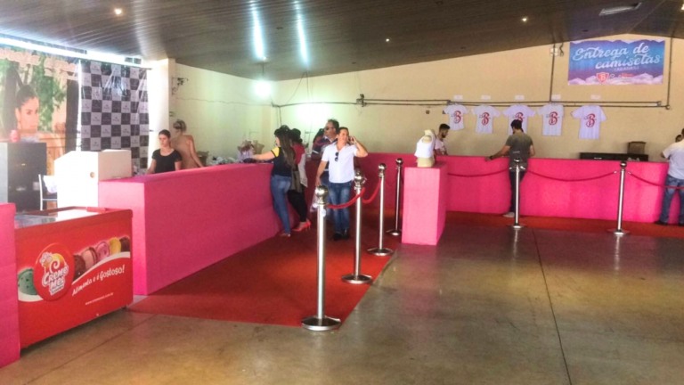 Creme Mel participa de Feijoada do Bahrem