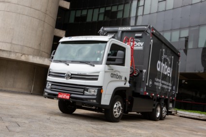 AmBev e VW testam caminhão elétrico