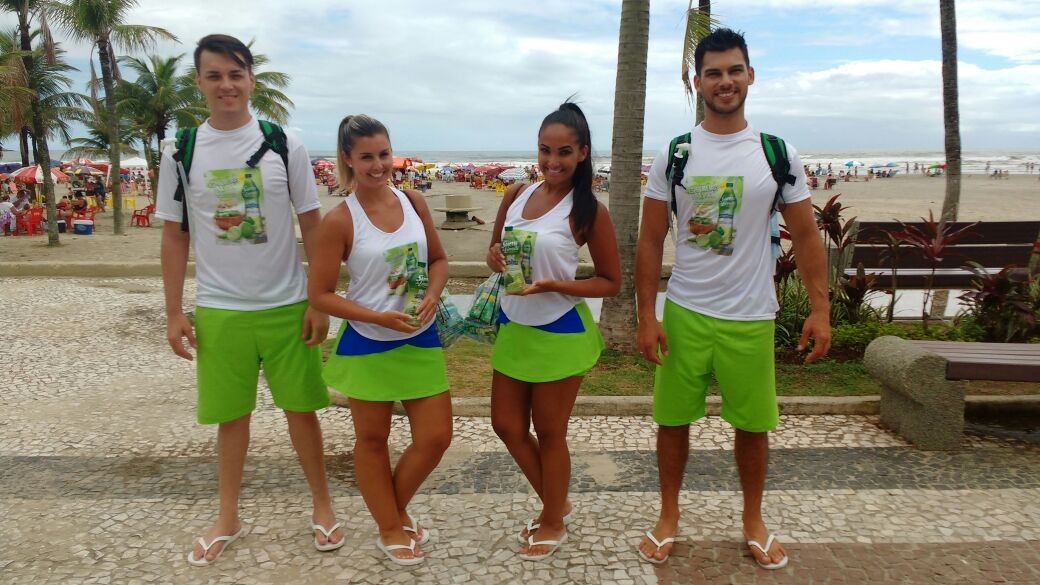 Castelo Alimentos realiza sampling em praias do litoral Sul