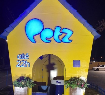 Petz chega a Itu com casa de cachorro gigante Petz chega a Itu com casa de cachorro gigante