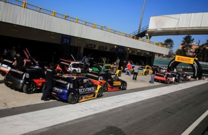 Sprint Race: Na categoria GP, seis pilotos buscarão o título