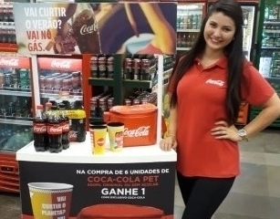 "Compre e ganhe" na ação promo da Coca-Cola