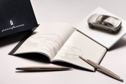 Pininfarina cria caneta com tinta infinita 