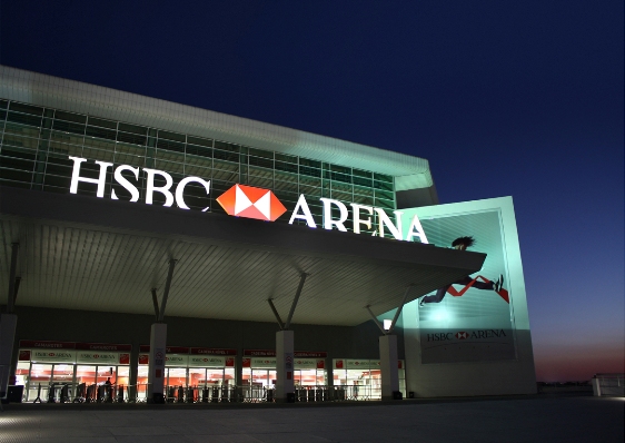 capa frente hsbc arena noturna