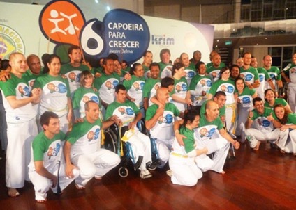 Krim patrocina o sexto Capoeira para Crescer