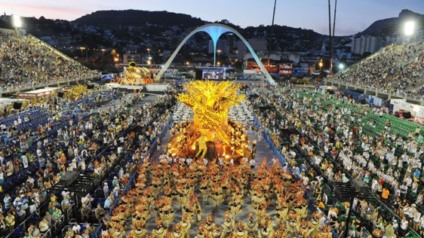 Audiência discute profissionalização turística do Carnaval