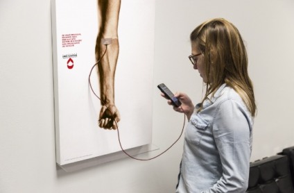 Carregadores de celular incentivam a doação