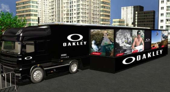 Carreta promocional da Oakley é atração no X Games