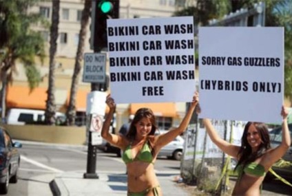 Models in green bikinis hold signs to offer to wash Hybrid cars for free in Hollywood, California on August 25, 2009 to celebrate the worldwide launch of the Angry Green Girl’s website (www.angrygreengirl.com). The webiste features green product reviews, message boards, social networking for eco-conscious people. AFP PHOTO / GABRIEL BOUYS (Photo credit should read […]