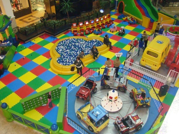 Center D com ações de entretenimento para as férias