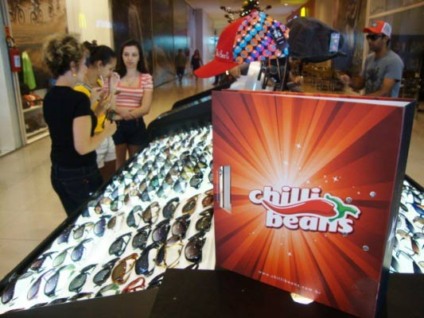 Chilli Beans inaugura quiosque no Farol Shopping