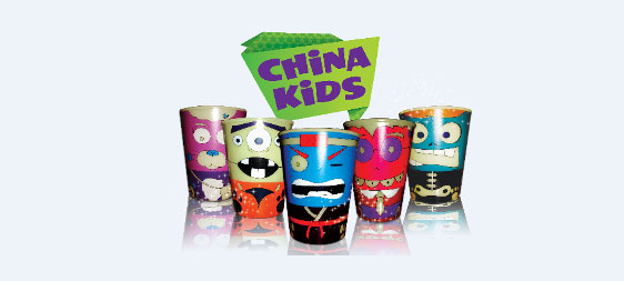 Copos que brilham no escuro de brinde no China in Box