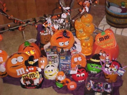M&M'S com ações promo no Halloween