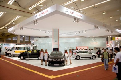 Parede de Sensações no estande da Citroën