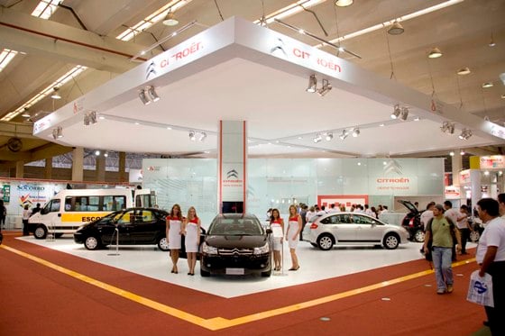 Parede de Sensações no estande da Citroën