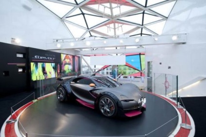 C-Zéro e Survolt são expostos na Champs Elysées