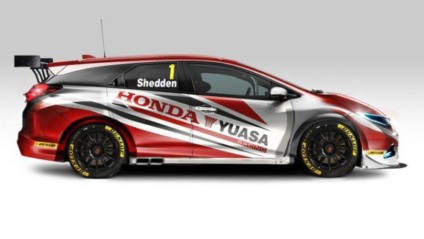 Civic Tourer vira carro de corrida
