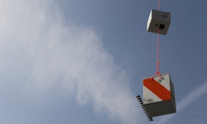 Artista cria máquina de fazer nuvens