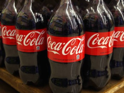 Funcionários da Coca-Cola ameaçam greve nacional
