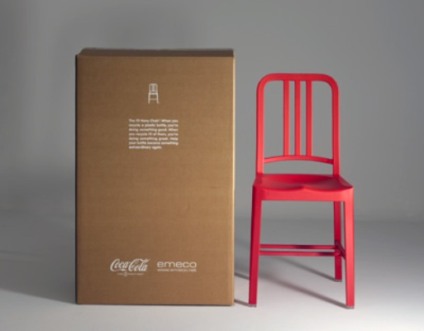 Coca-Cola vai lançar cadeira feita de garrafa PET Coca-Cola vai lançar cadeira feita de garrafa PET