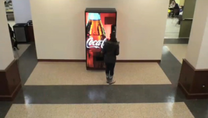 Abra a felicidade com Coca-Cola