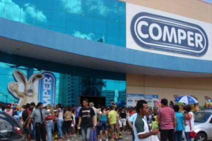 Sorteio de carros na promoção da Comper