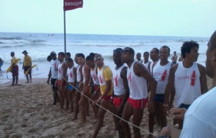 Competição entre salva-vidas é atração em Salvador